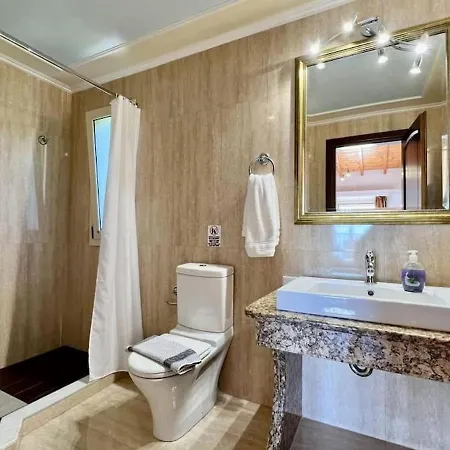 3 Bedroom Villa, Private Pool, Sea Views, Kefalonia