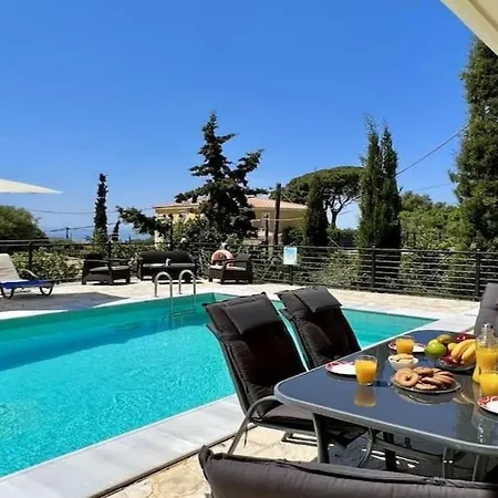 3 Bedroom Villa, Private Pool, Sea Views, Kefalonia 别墅 *