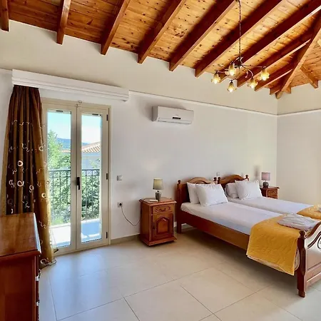 别墅 3 Bedroom Villa, Private Pool, Sea Views, Kefalonia Tzamarelata
