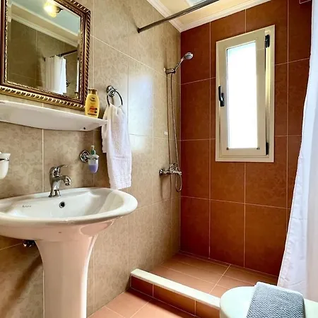 Vilă 3 Bedroom Villa, Private Pool, Sea Views, Kefalonia